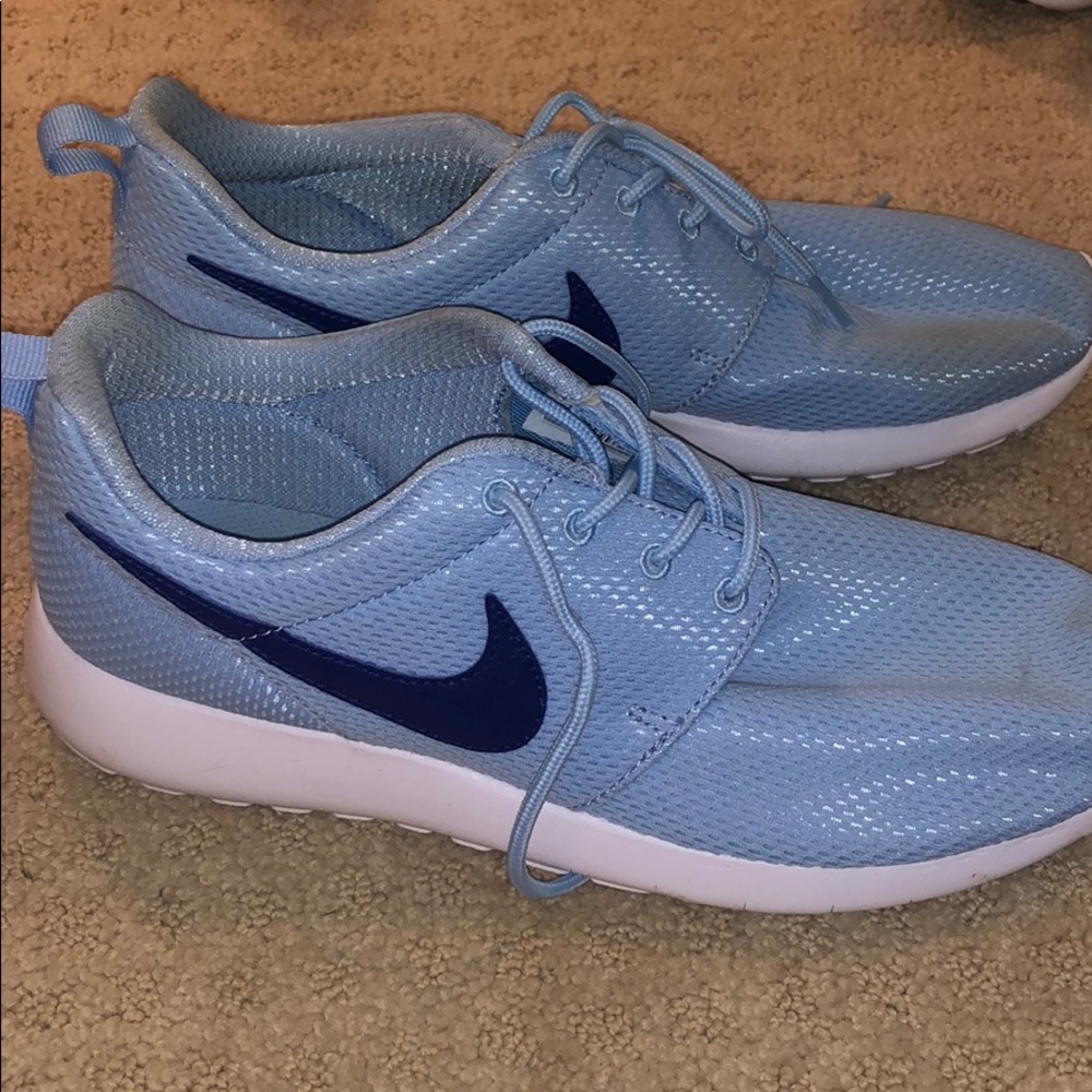 Nike Roshes